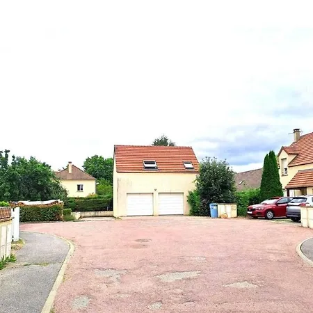 Logement Le Perray *